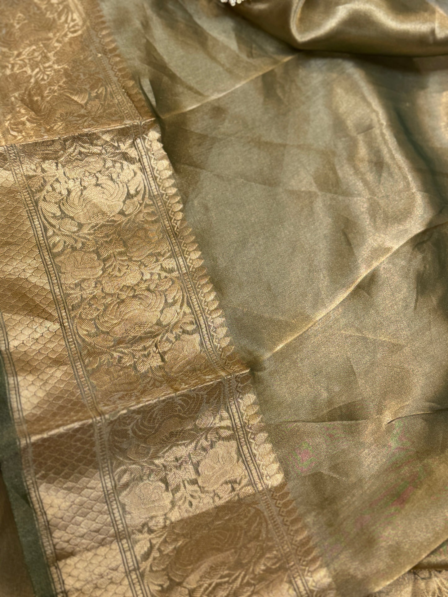 TISSUE BENARASI