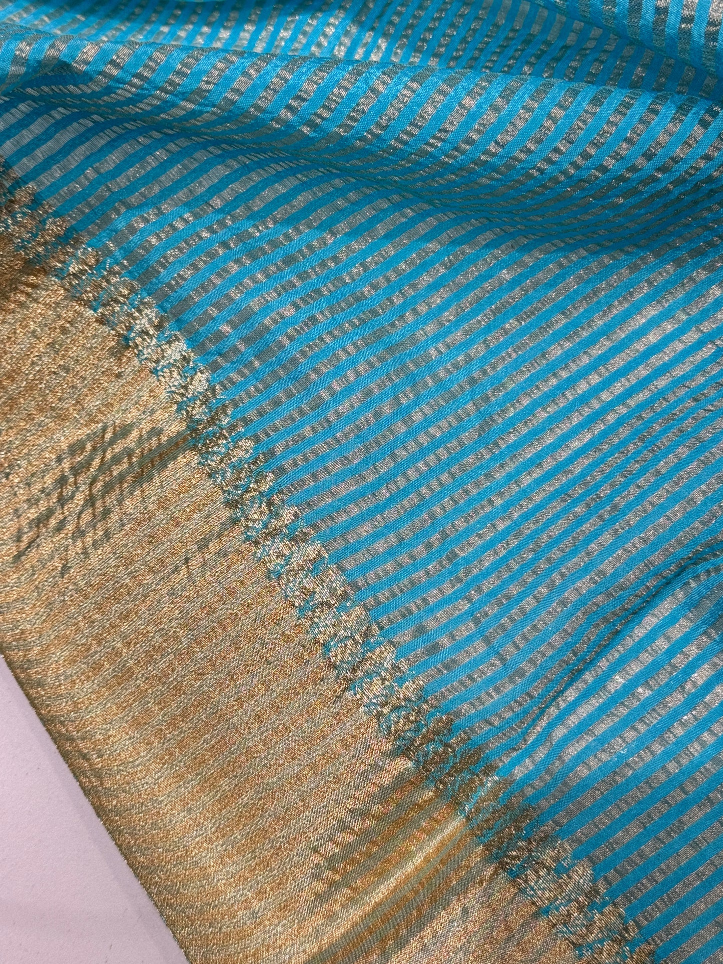 CRUSH TISSUE