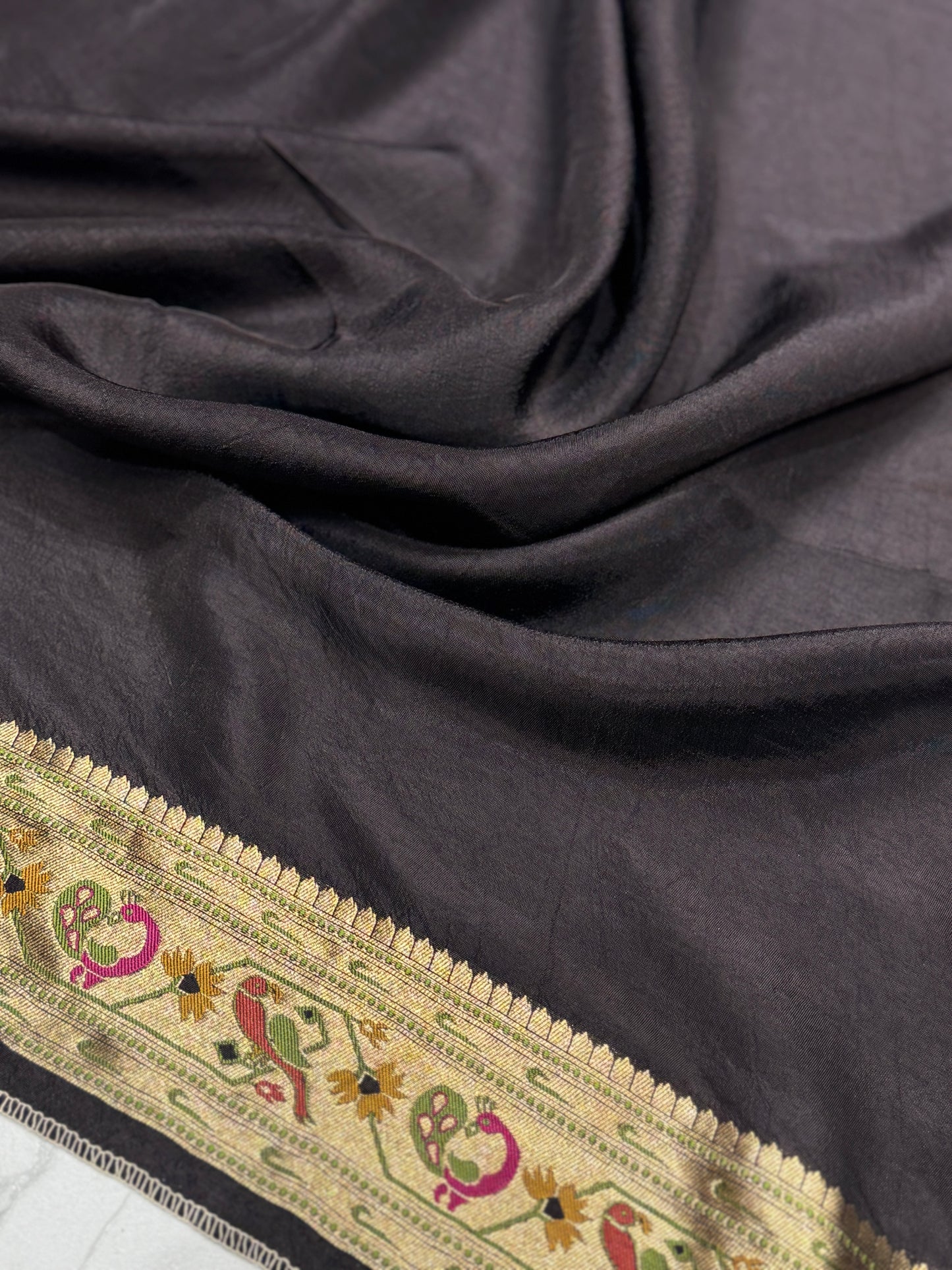SEMI CREPE PAITHANI