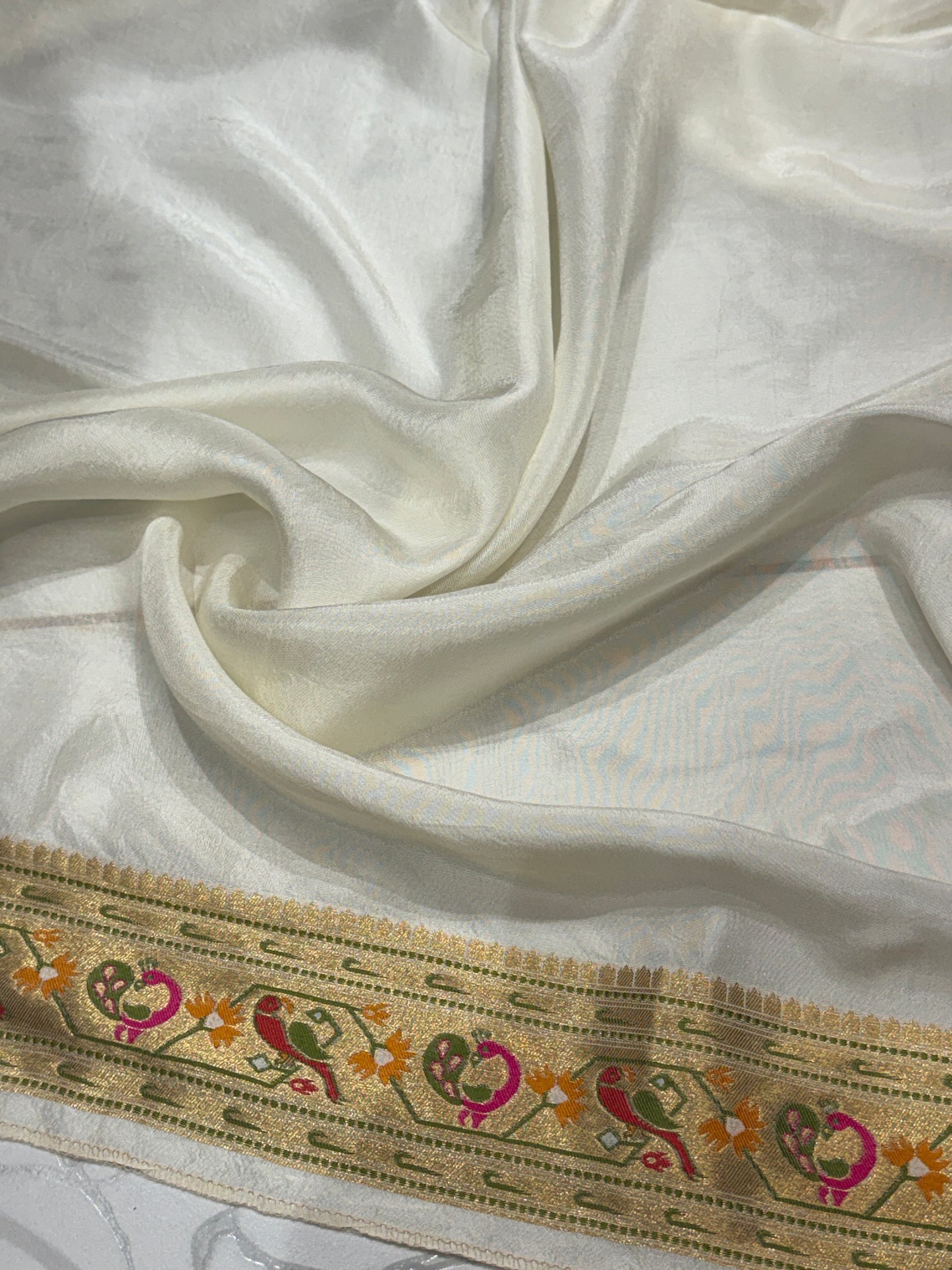 SEMI CREPE PAITHANI