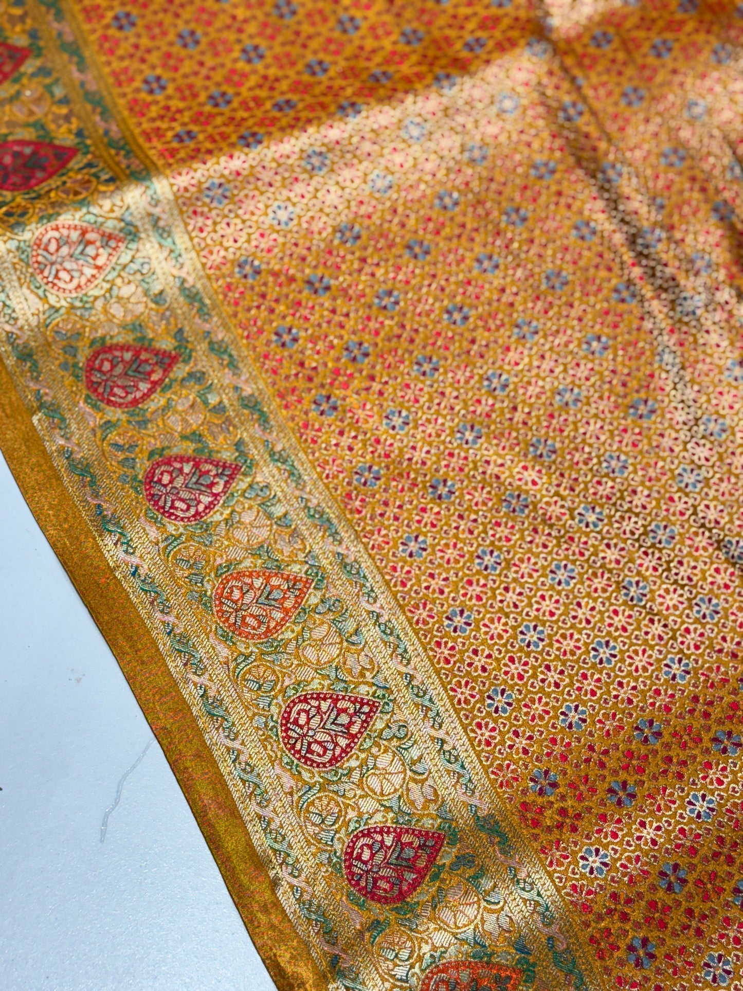 SATIN RANGKAT