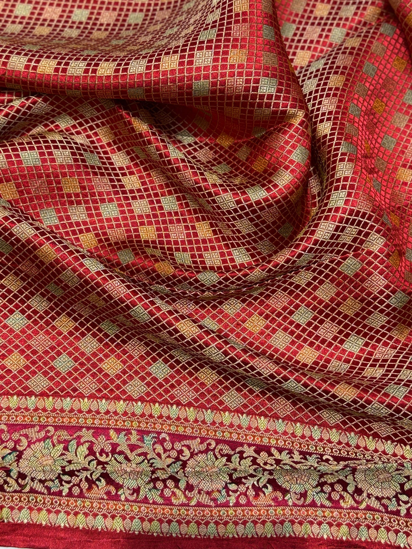 SATIN RANGKAT