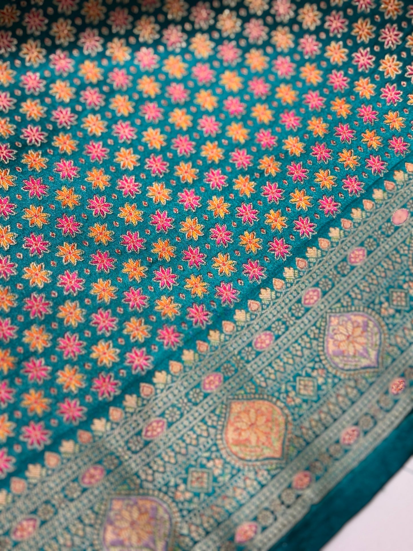 SATIN RANGKAT