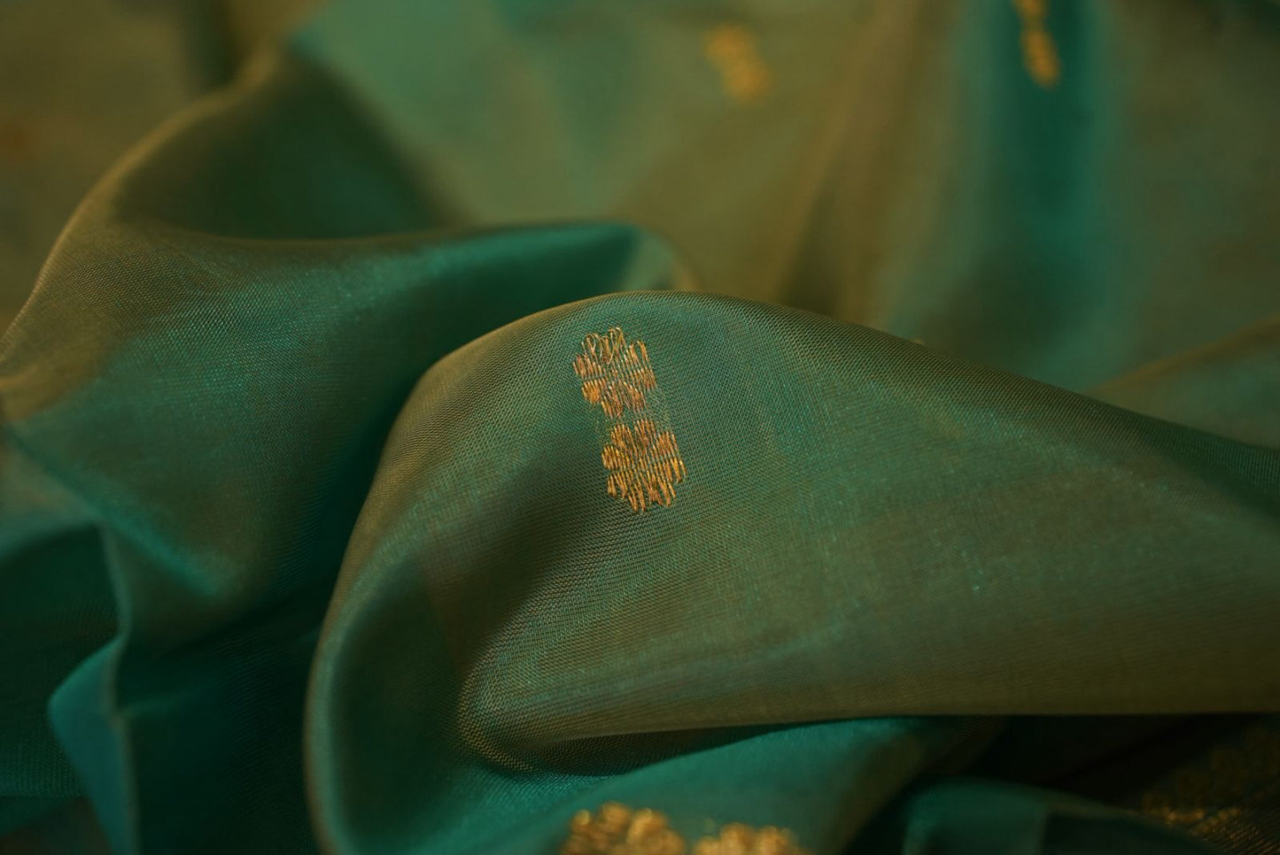 Peshwai Silk