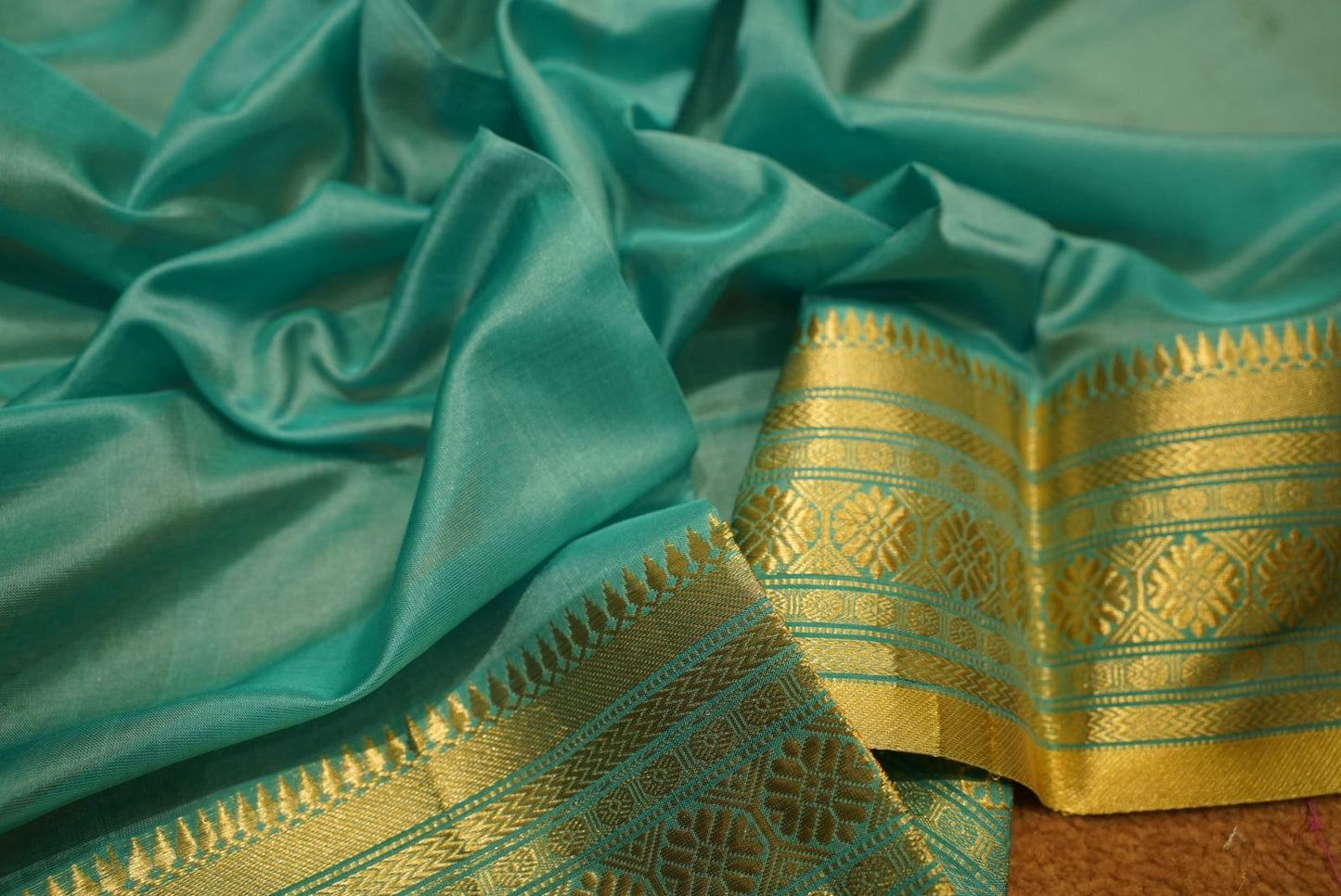 Peshwai Silk