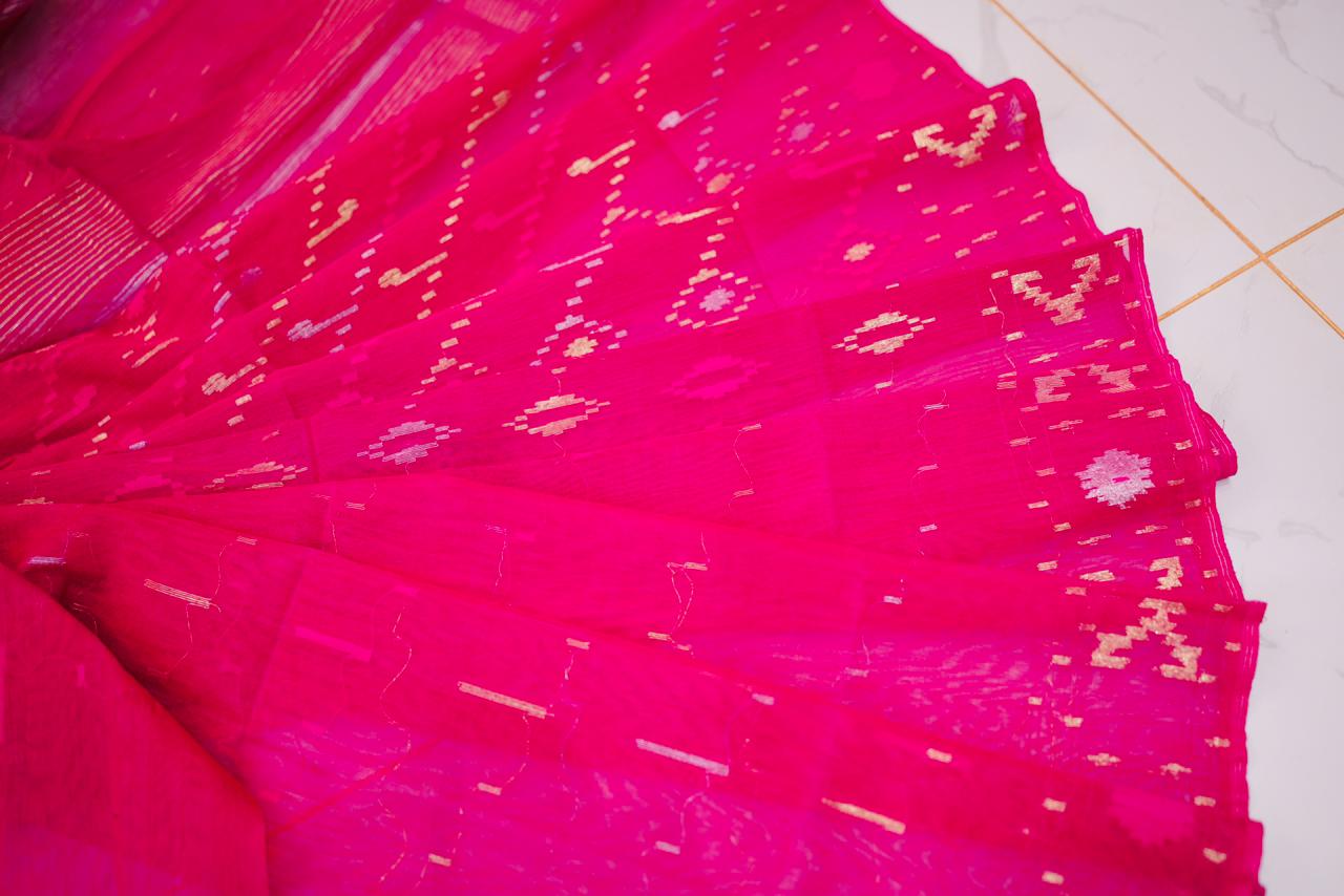 Bangladeshi Dhakai Jamdani