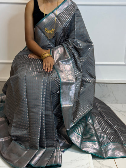 SEMI KANJIVARAM