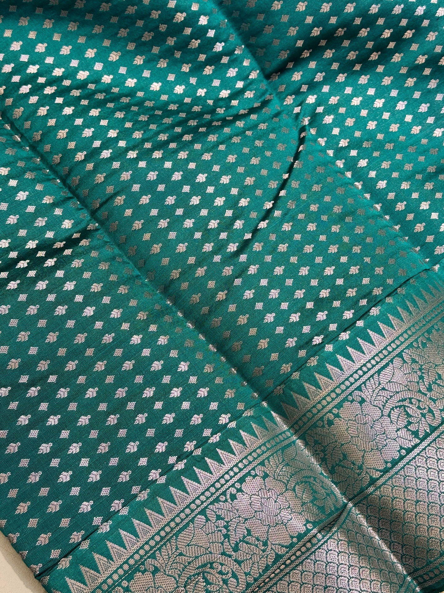 SEMI KANJIVARAM
