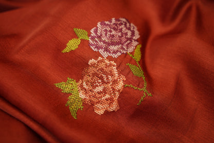 Semi Tussar