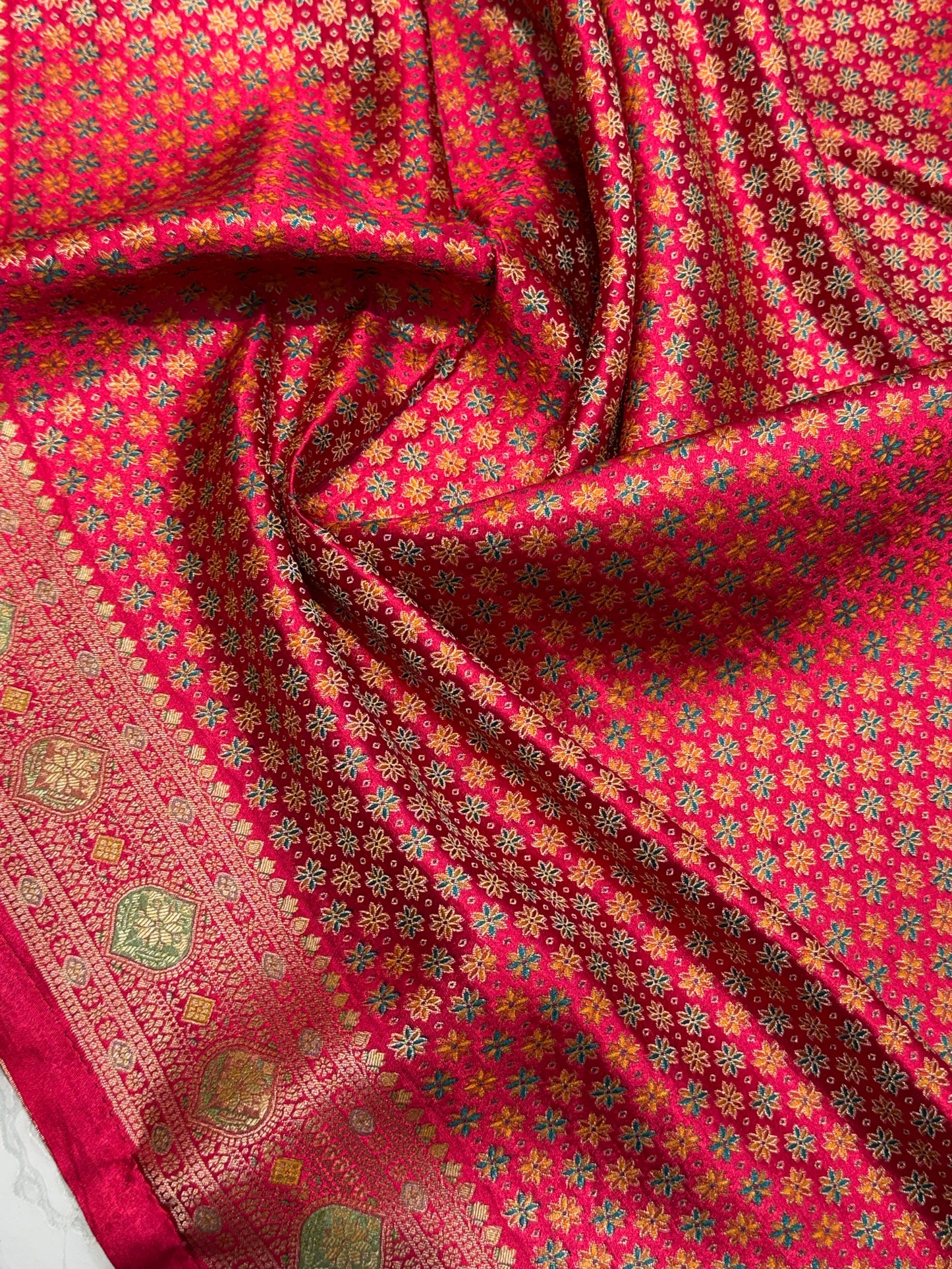 SATIN RANGKAT