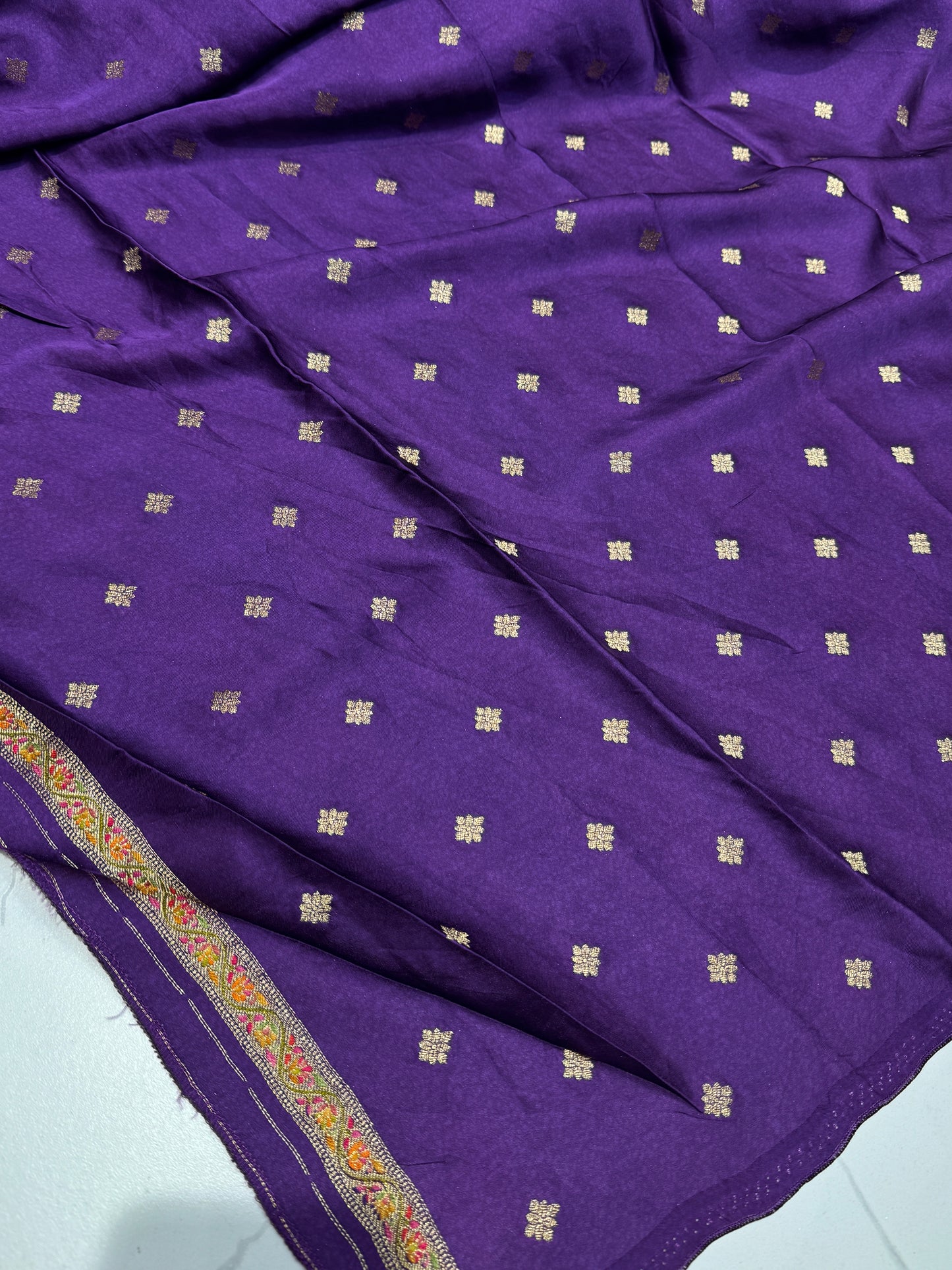 SATIN RANGKAT