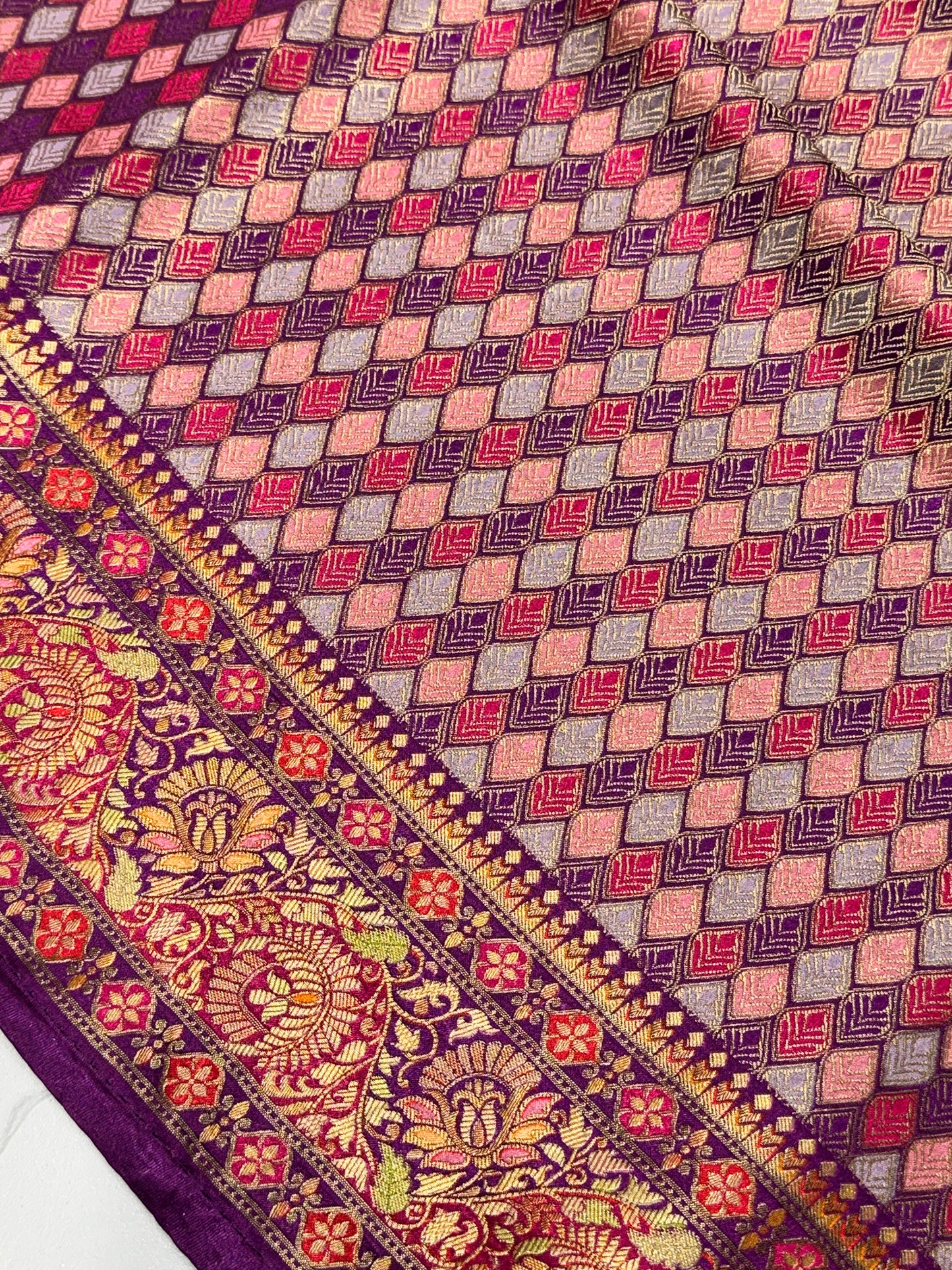 SATIN RANGKAT