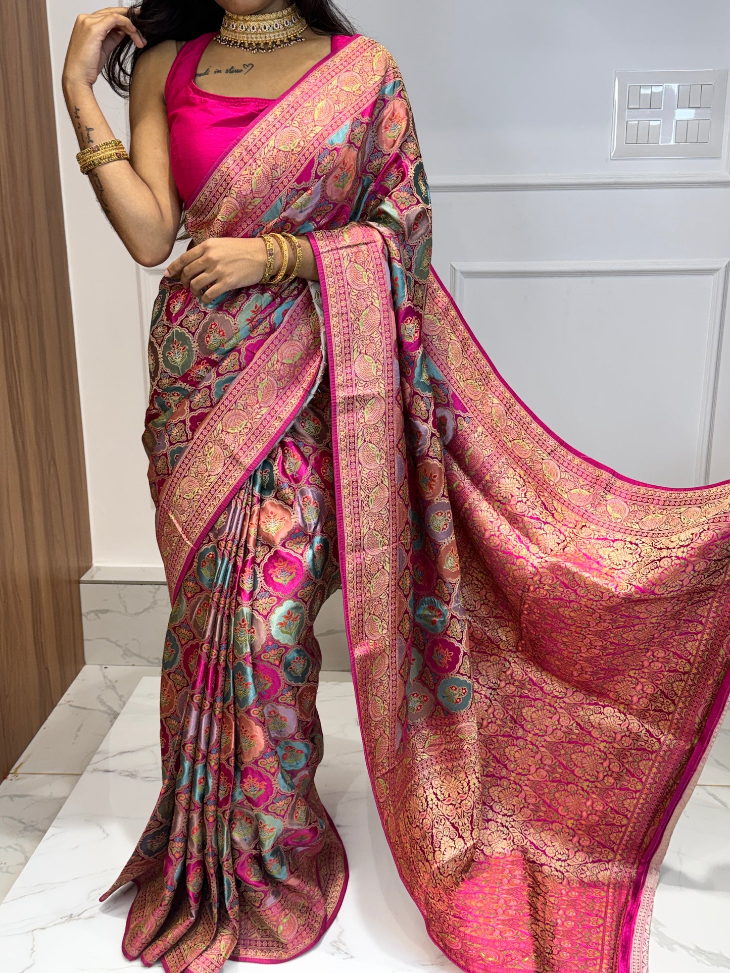 SATIN RANGKAT