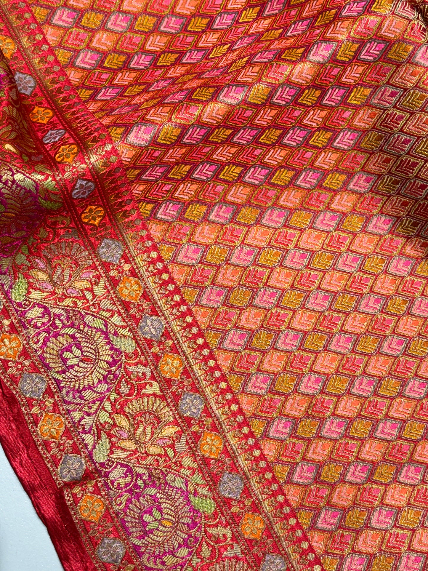 SATIN RANGKAT