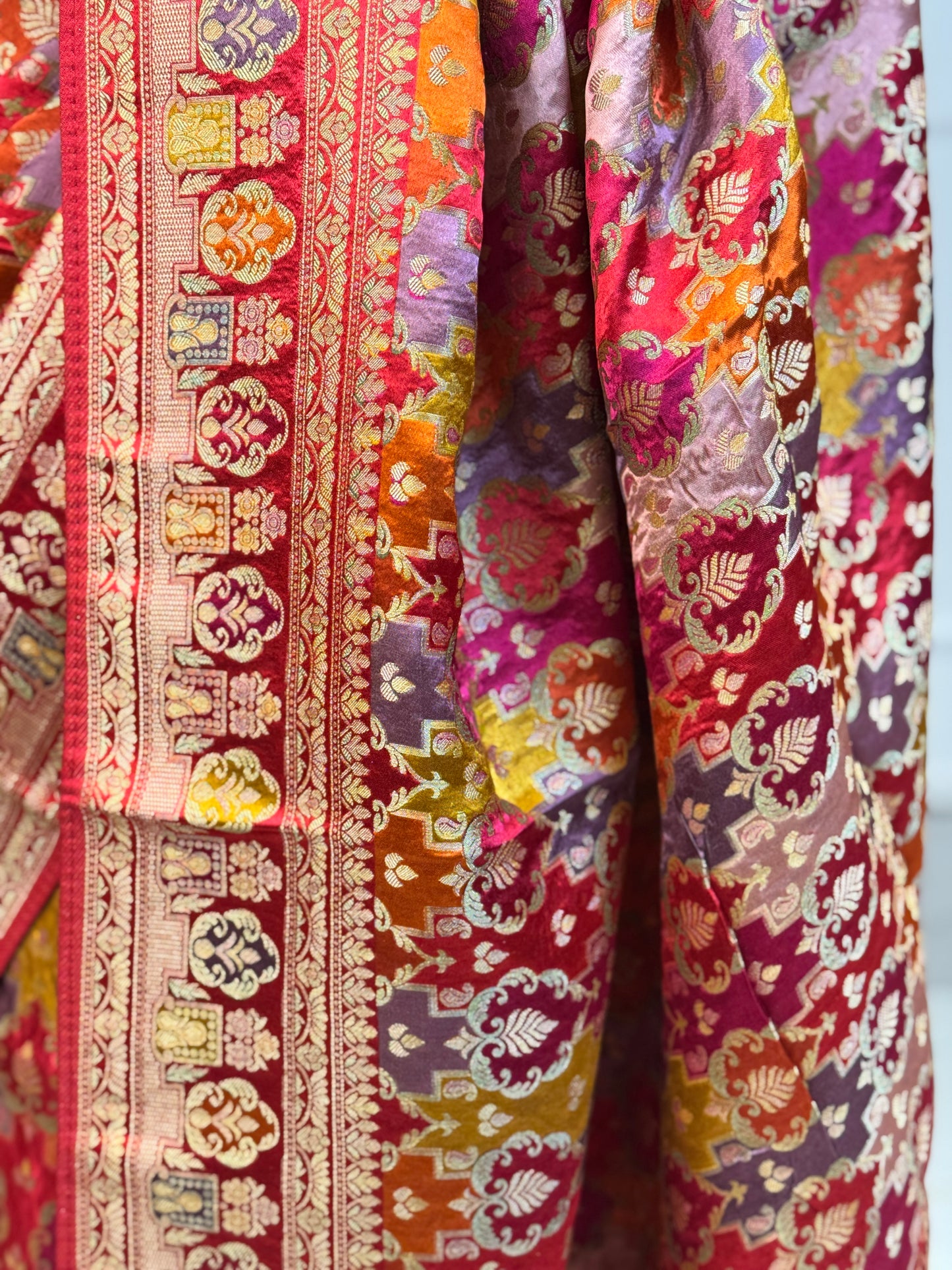 SATIN RANGKAT