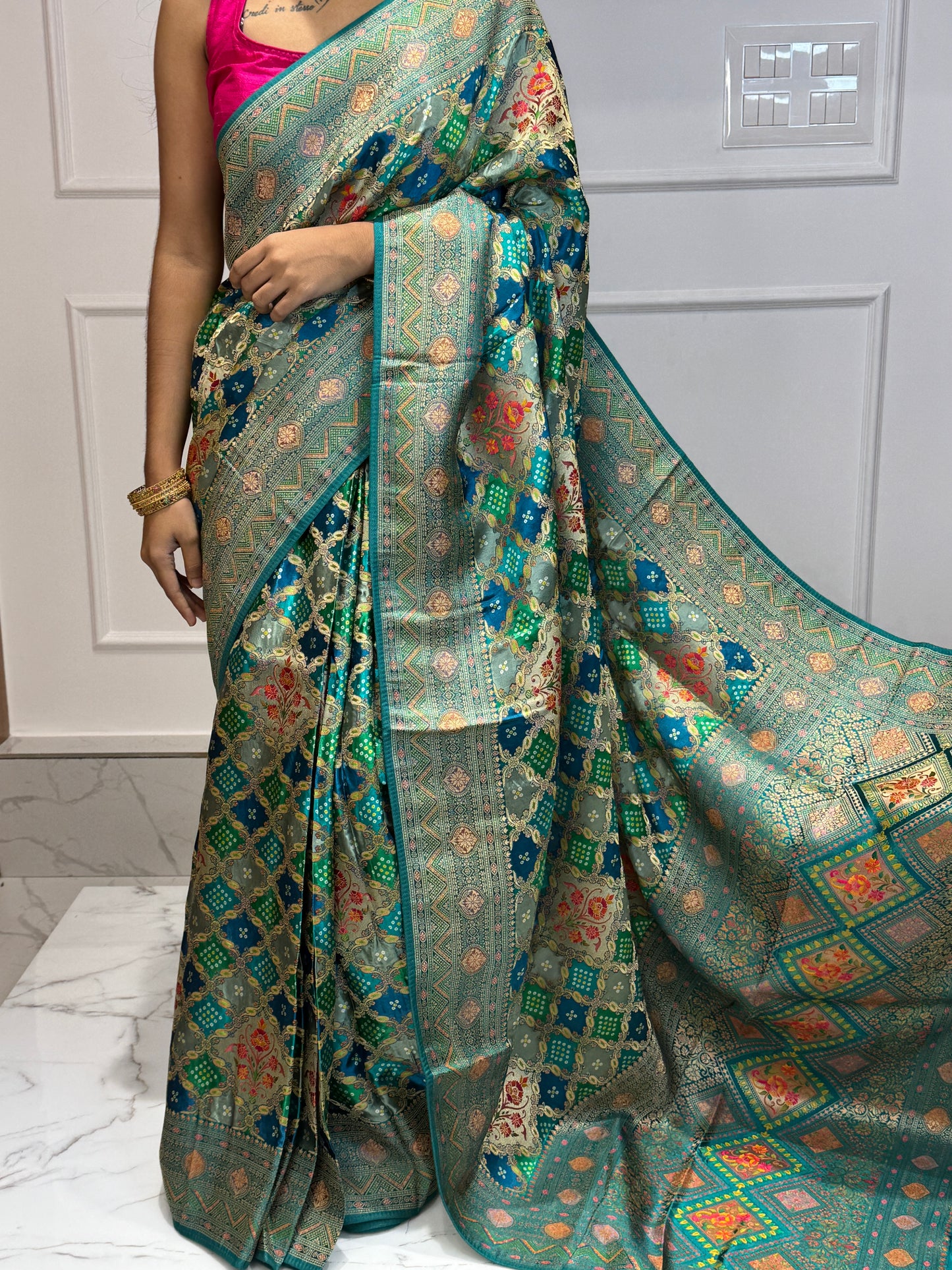 SATIN RANGKAT