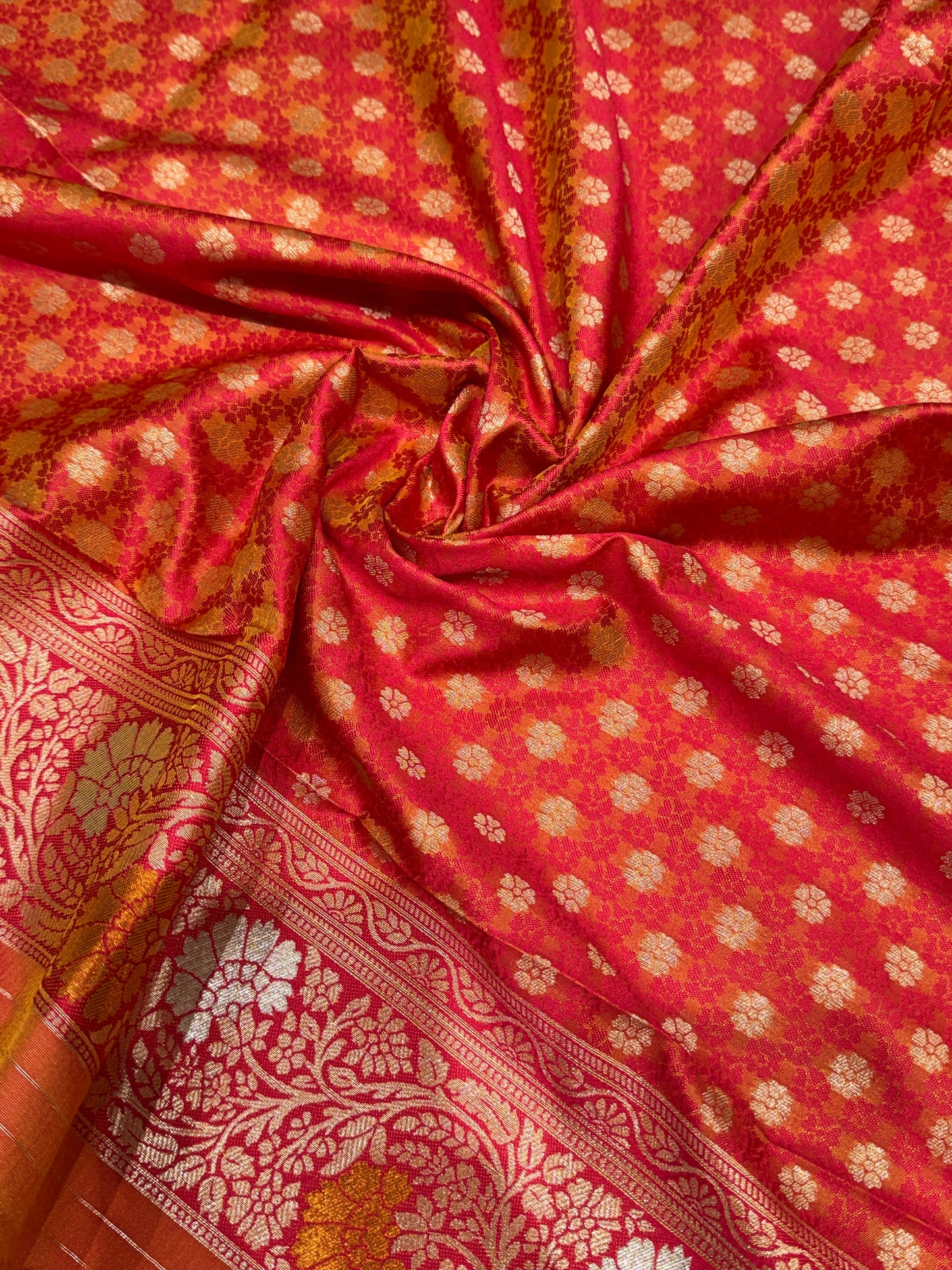 TISSUE PAITHANI