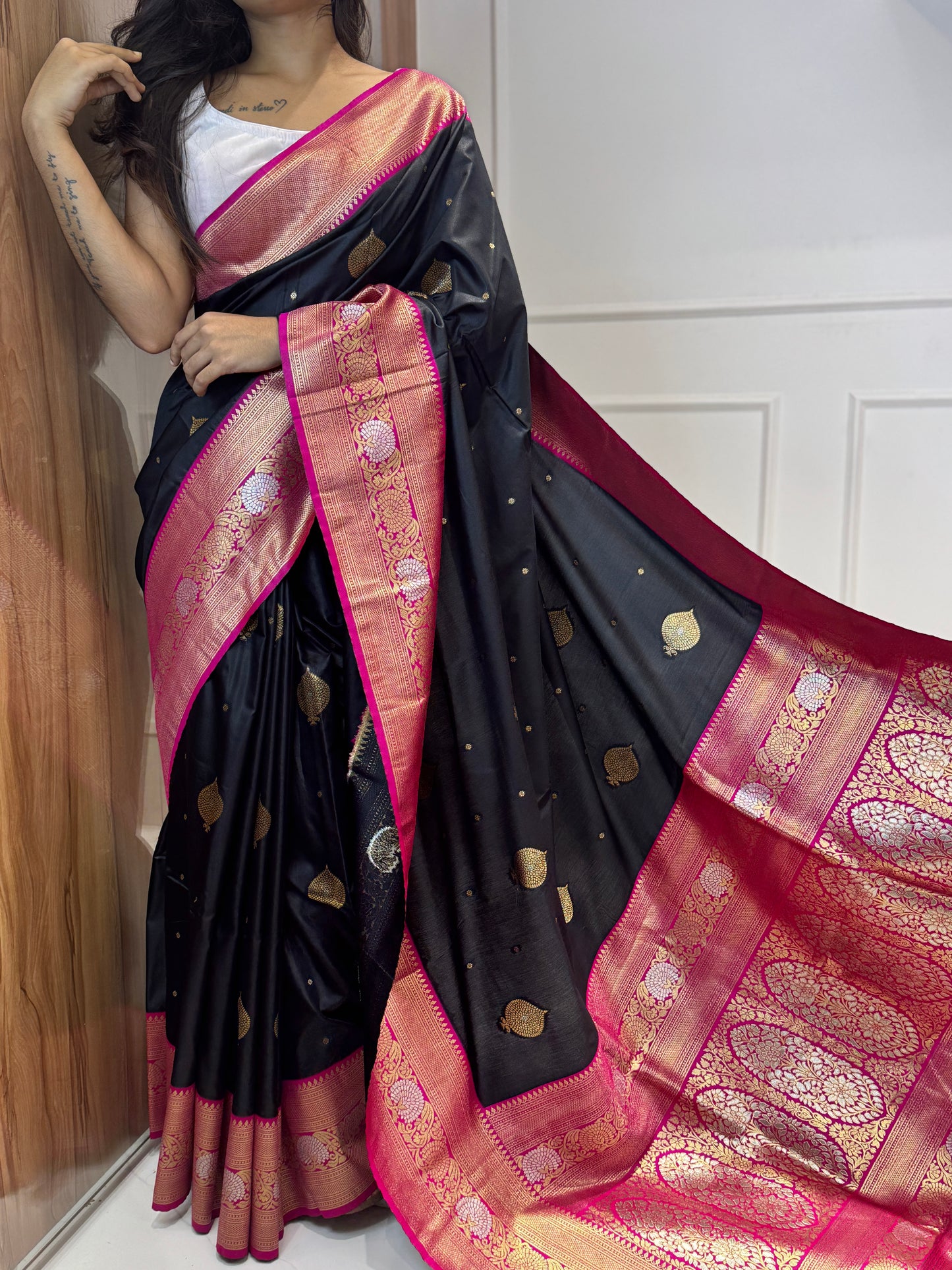 SATIN KATAN